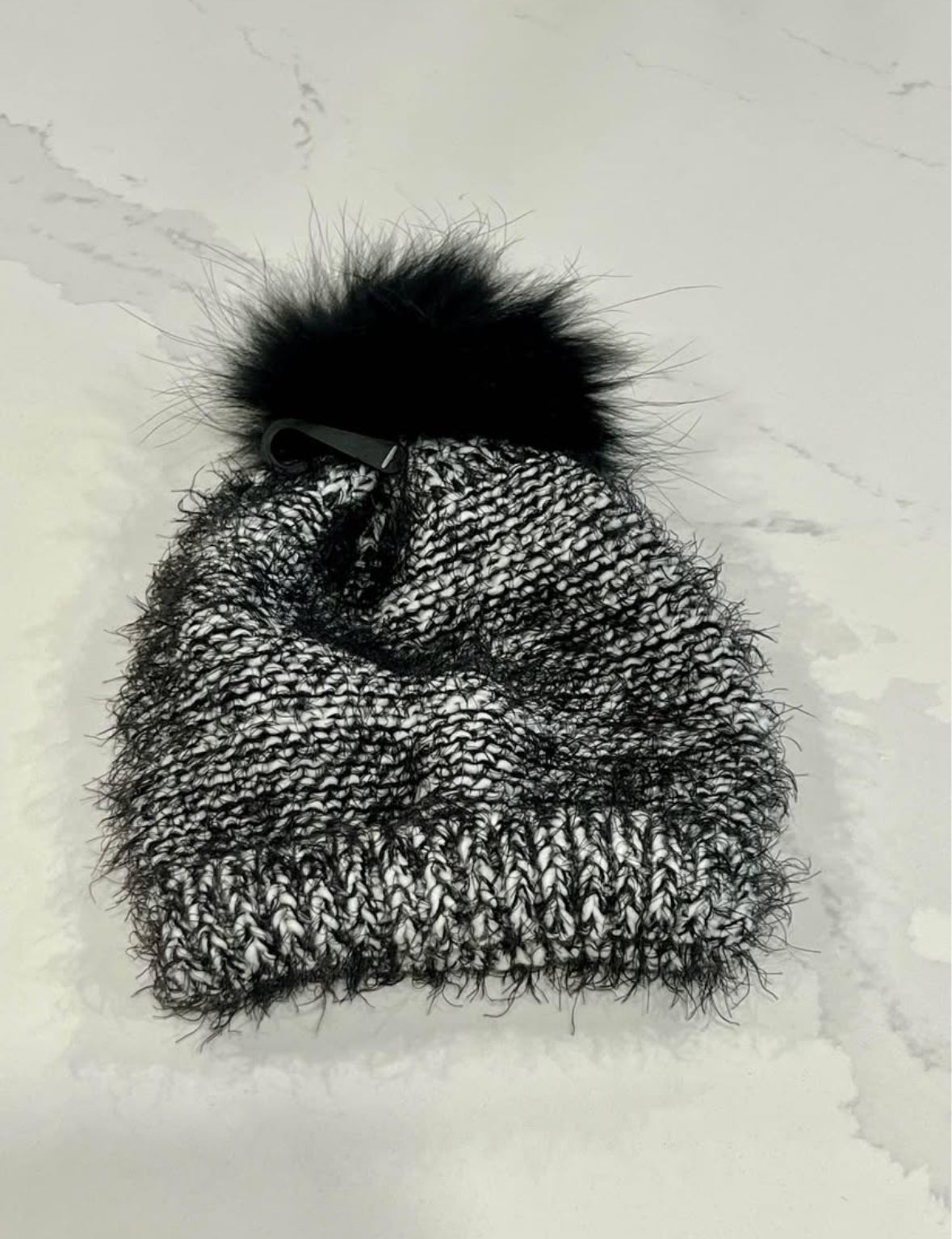 Tuque avec vrai fourrure