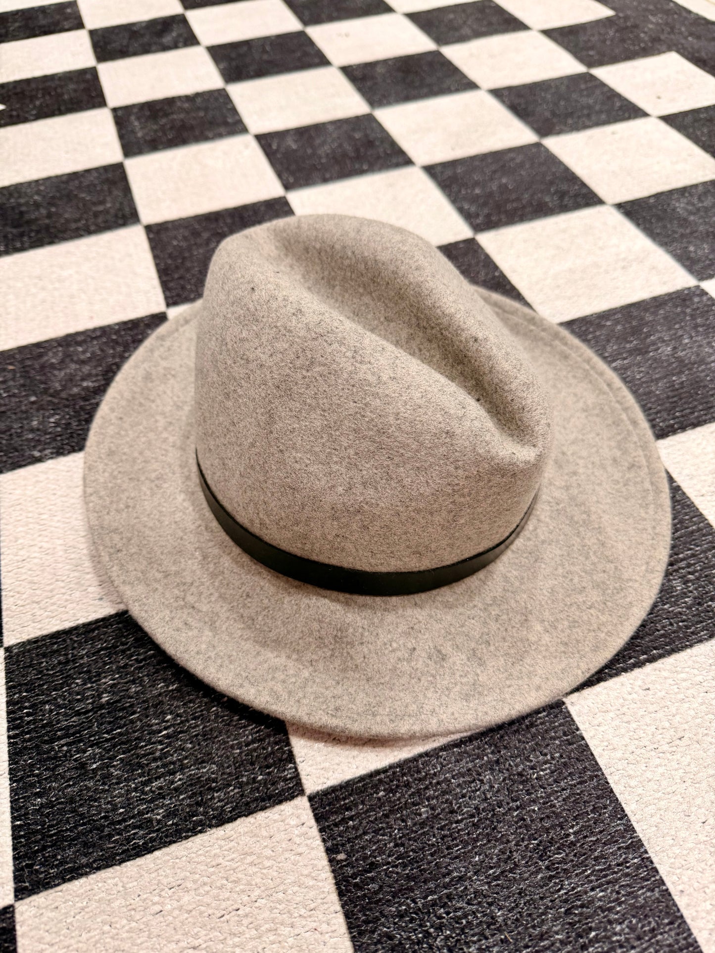 Chapeau en laine Club Monaco