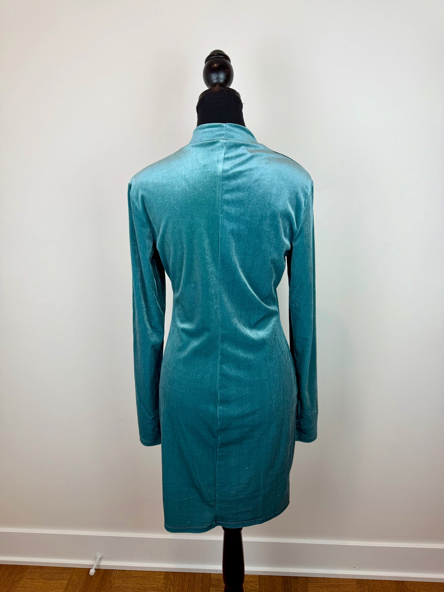 Robe col roulé velours H&M - Médium