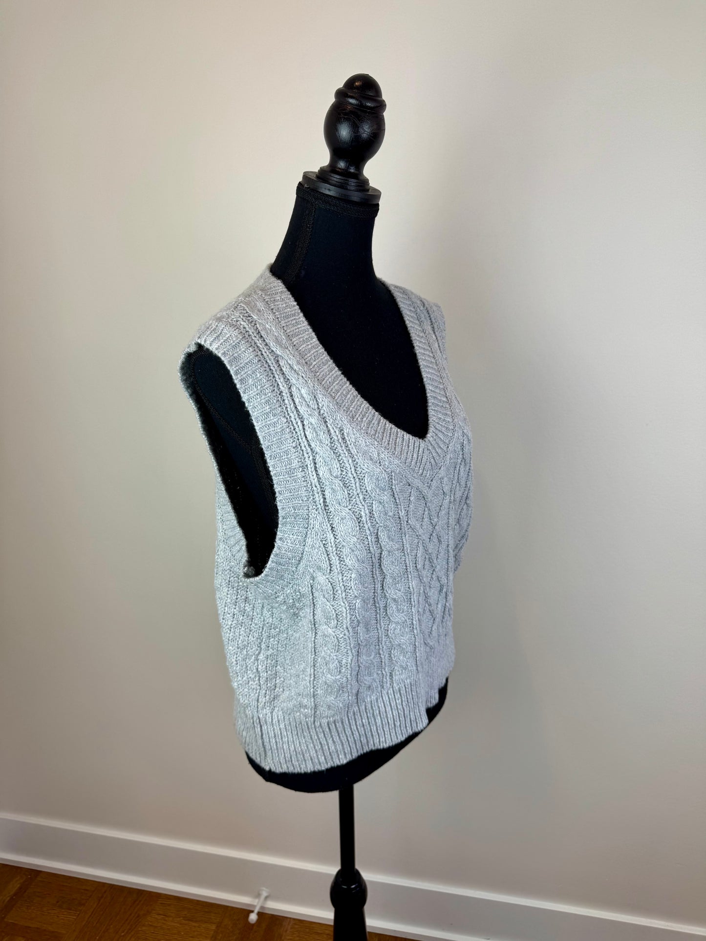 Débardeur tricot col V Aerie - Large