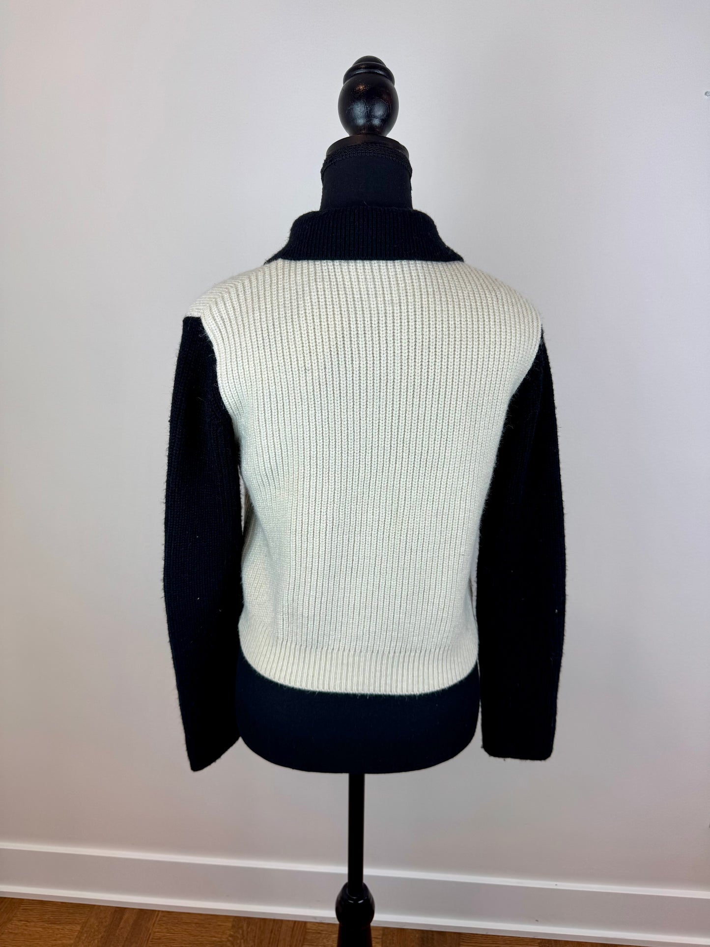 Chandail tricot avec boutons Zara - Small
