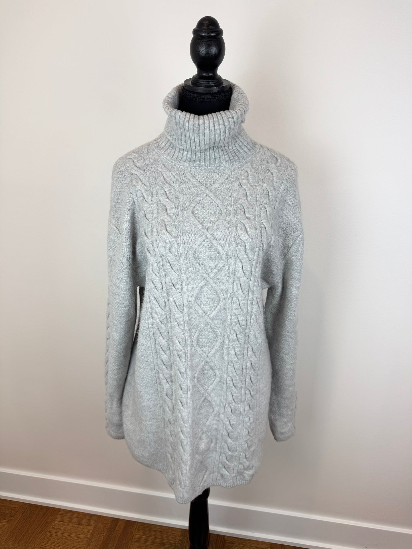 Chandail tricot à col montant Dynamite - Small