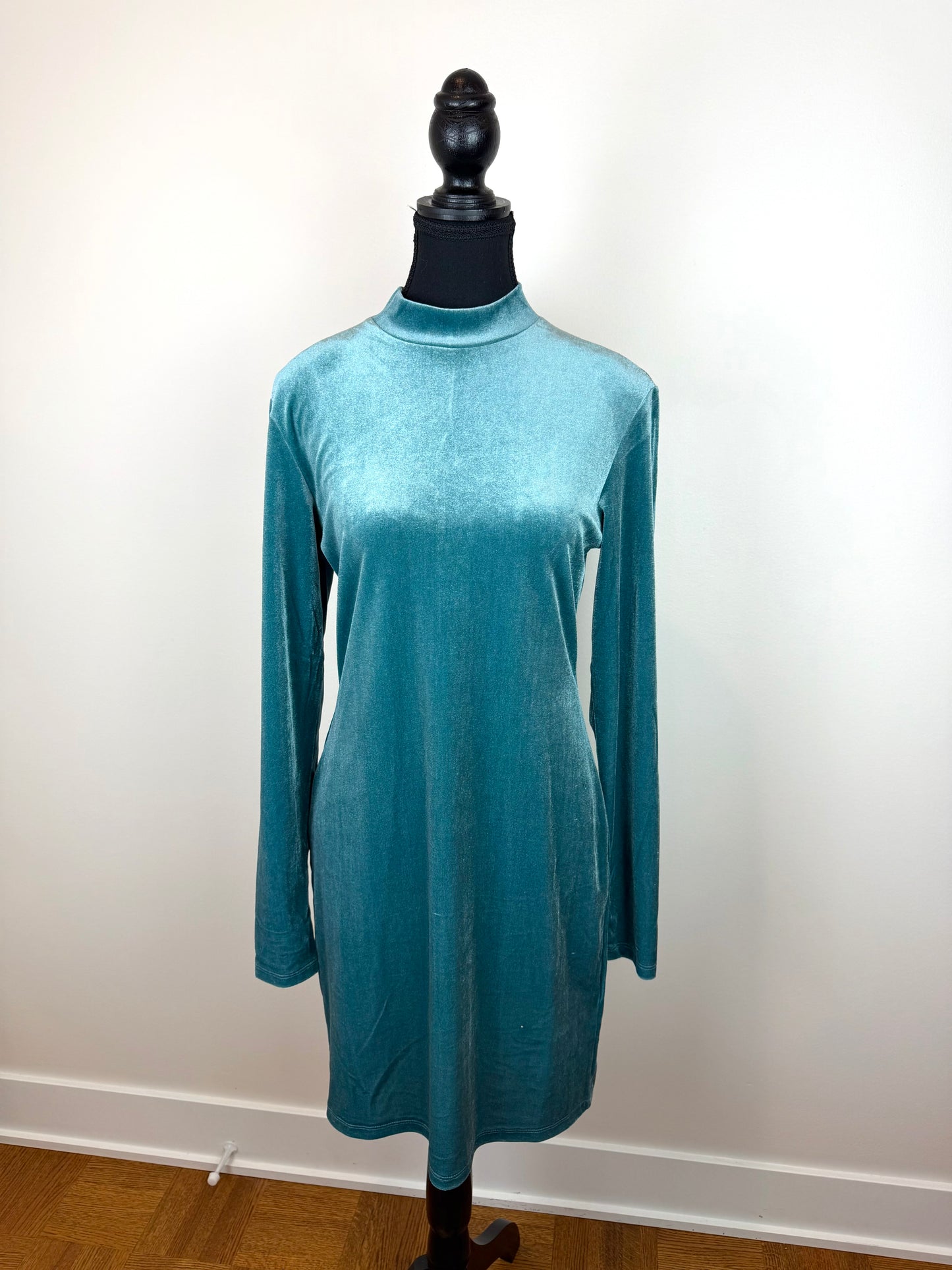 Robe col roulé velours H&M - Médium